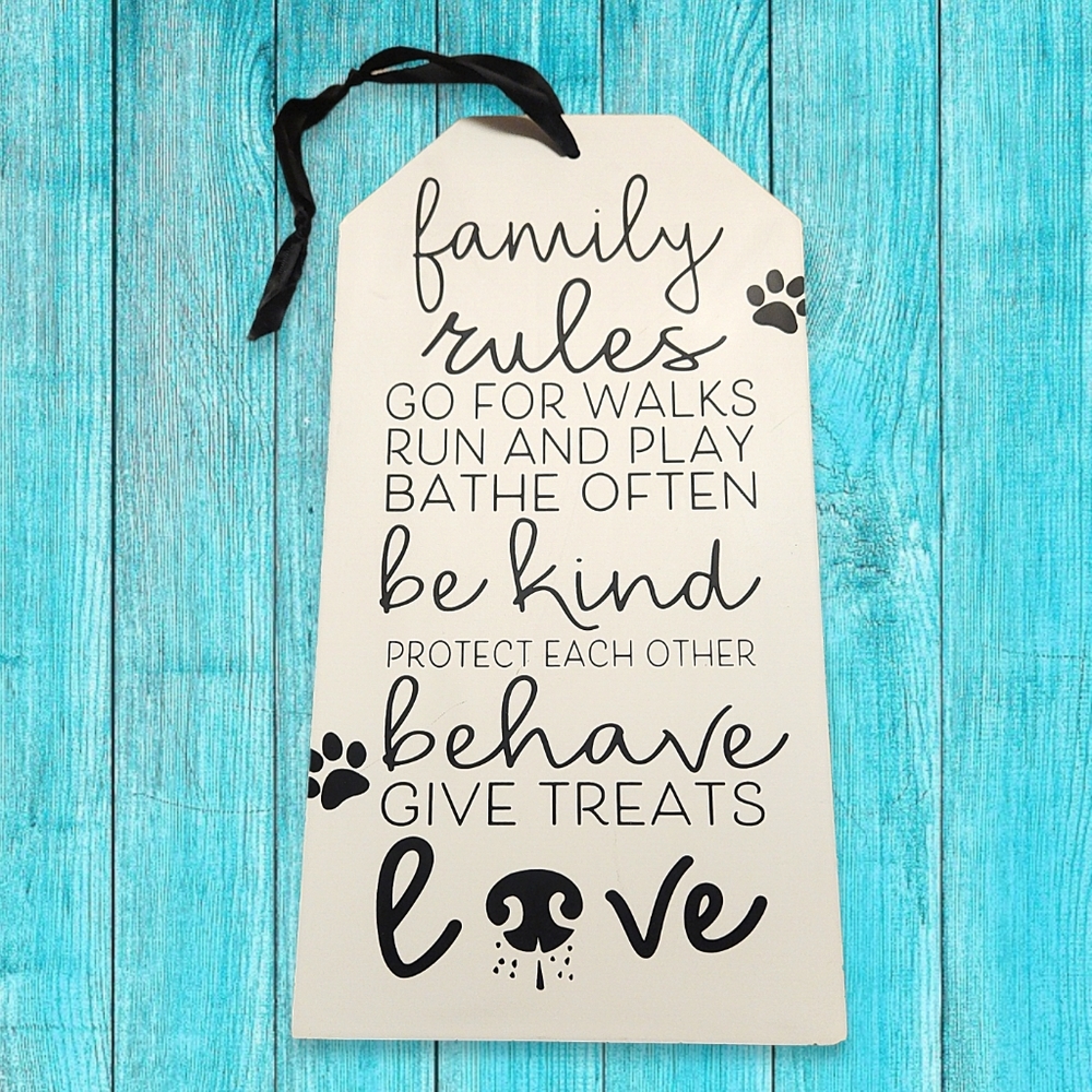 LIKE NEW "FAMILY RULES" DOG LOVER WALL DECOR